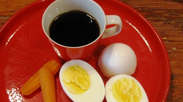 داستان هویج، تخم مرغ و دانه های قهوه